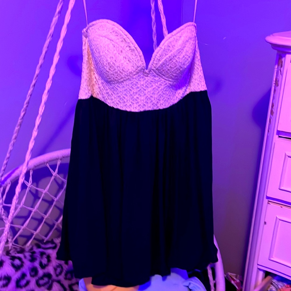 NEW DRESS HOCO COLORBLOCK WITH LACE AND NAVY BOTTOM